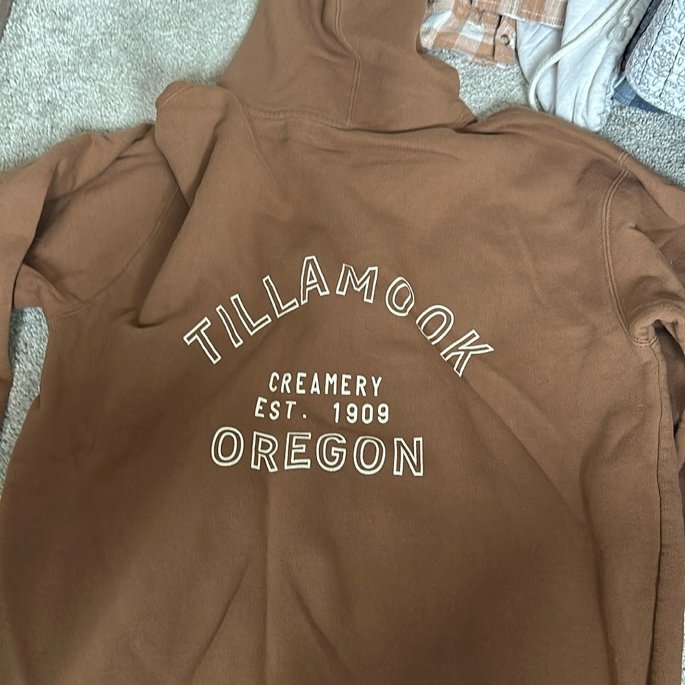 Tillamook hooded sweatshirt, size large.